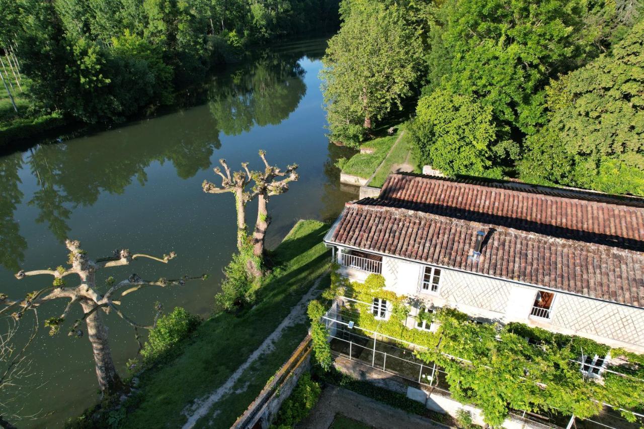 فيلا Le Gue Renard-Un Balcon Sur La Charente جارناك المظهر الخارجي الصورة